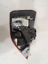 Laden Sie das Bild in den Galerie-Viewer, Rückleuchte BMW 2 F46 7329790 Ein Stück (Rechts oder Links) Rearlight RUK4697463568ky