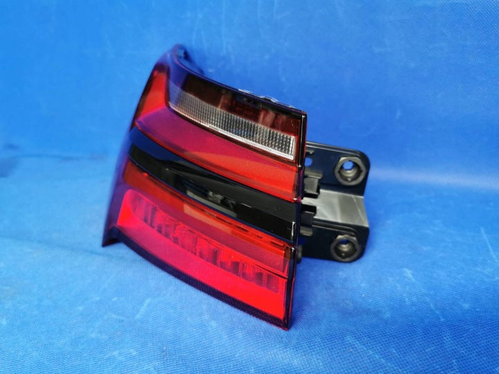 Rückleuchte Audi A6 4K5945069A Links Rearlight RUK4747144008vg