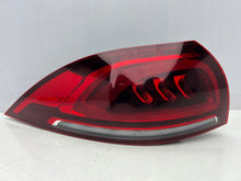 Laden Sie das Bild in den Galerie-Viewer, Rückleuchte Mercedes-Benz Gle A1679061007 Links Rearlight RUK4748902841io