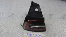 Laden Sie das Bild in den Galerie-Viewer, Rückleuchte Tesla 1077399-00 24529201 LED Links Rearlight RUK4768606195gp