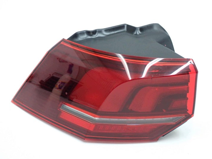 Rückleuchte VW Golf VIII I 5H0945095E Ein Stück (Rechts oder Links) Rearlight RUK4799635716we