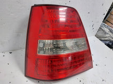 Laden Sie das Bild in den Galerie-Viewer, Rückleuchte Kia Sorento I VAV2577 Links Rearlight RUK4810575264wt