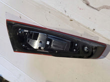 Laden Sie das Bild in den Galerie-Viewer, Rückleuchte Audi Q3 8U0945094N Rechts Rearlight RUK4810930200uv