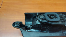 Laden Sie das Bild in den Galerie-Viewer, Rückleuchte Opel E Combo 9819235880 Links Rearlight RUK4815076830bz