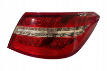 Laden Sie das Bild in den Galerie-Viewer, Rückleuchte Mercedes-Benz C207 A2078200264 Rechts Rearlight RUK4900550413yg