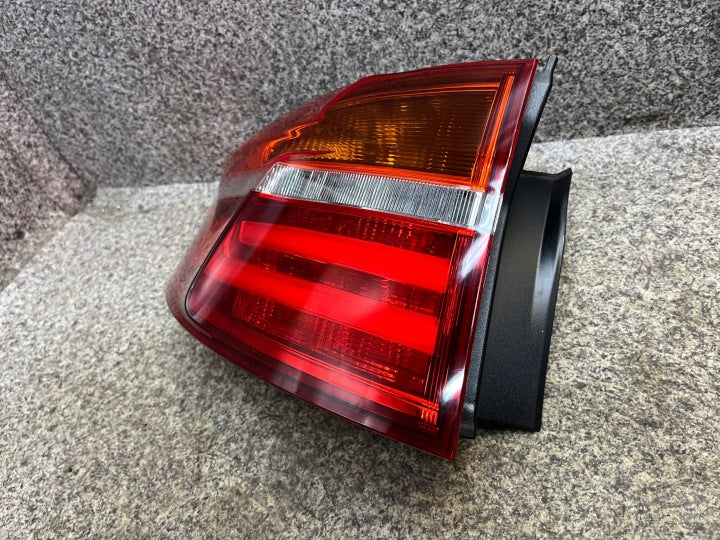Rückleuchte BMW X6 E71 E72 729500109 Links Rearlight RUK4918102443rx