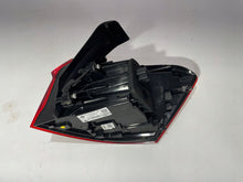 Laden Sie das Bild in den Galerie-Viewer, Rückleuchte VW T-Roc 2GC945207A Links Rearlight RUK4969550367mc
