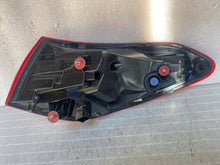 Laden Sie das Bild in den Galerie-Viewer, Rückleuchte Mercedes-Benz W206 A2069060101 Links Rearlight RUK4979272209ld