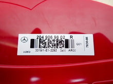 Laden Sie das Bild in den Galerie-Viewer, Rückleuchte Mercedes-Benz 2049069602 Rechts Rearlight RUK4980535471ur