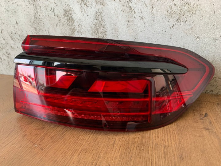 Rückleuchte Audi A8 D5 4N0945208P LED Rechts Rearlight RUK5000955420sx