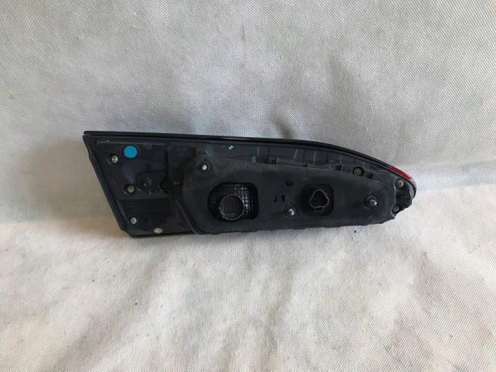 Rückleuchte Toyota Corolla LED Rechts Rearlight RUK5050509887vx