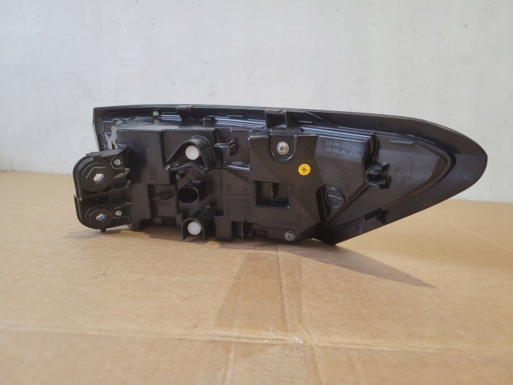 Rückleuchte VW Passat 3J0945207A Links Rearlight RUK5159383962an