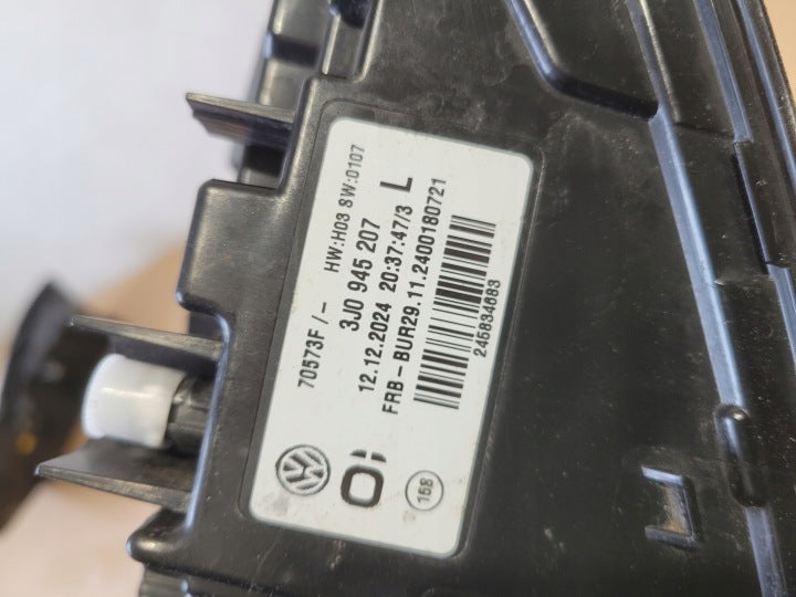 Rückleuchte VW Passat 3J0945207A Links Rearlight RUK5159383962an