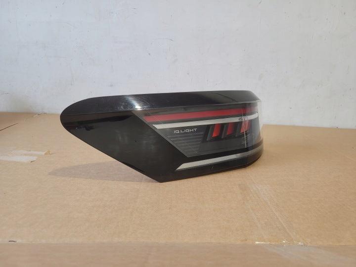 Rückleuchte VW Passat 3J0945207A Links Rearlight RUK5159383962an