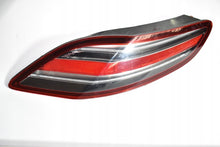 Laden Sie das Bild in den Galerie-Viewer, Rückleuchte Mercedes-Benz Rechts Rearlight RUK5231080431az