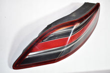 Laden Sie das Bild in den Galerie-Viewer, Rückleuchte Mercedes-Benz Rechts Rearlight RUK5231080431az