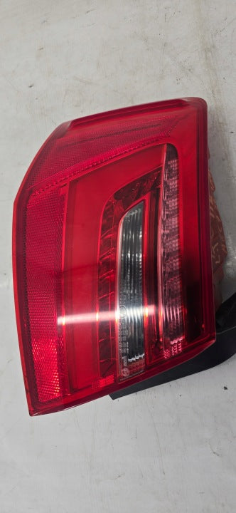 Rückleuchte Audi A6 C7 4g5 4G5945095A Links Rearlight RUK5284837296ie