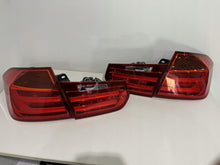 Laden Sie das Bild in den Galerie-Viewer, Rückleuchte BMW 3 F30 18361112 Ein Satz Rearlight RUK5294010893tj