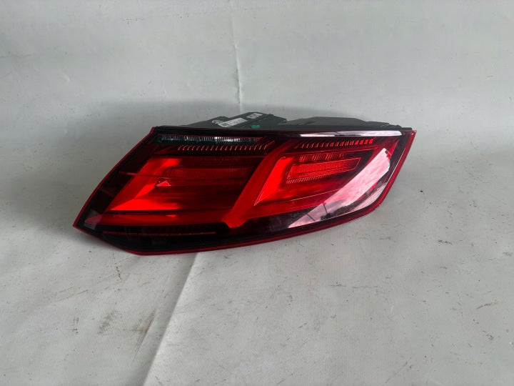 Rückleuchte Audi Tt 8S0945096 Ein Stück (Rechts oder Links) Rearlight RUK5363039059sb