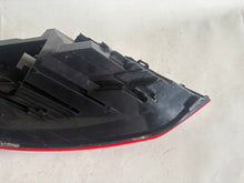 Laden Sie das Bild in den Galerie-Viewer, Rückleuchte Audi Tt 8S0945096 Ein Stück (Rechts oder Links) Rearlight RUK5363039059sb