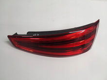 Laden Sie das Bild in den Galerie-Viewer, Rückleuchte Audi Q3 8U0945094H Rechts Rearlight RUK5391503743is