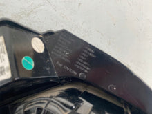 Laden Sie das Bild in den Galerie-Viewer, Rückleuchte VW 7LA945096 Rechts Rearlight RUK5551553724dx
