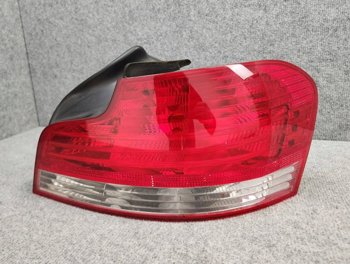 Rückleuchte BMW 1 E88 Coupe E82 692452004 Rechts Rearlight RUK5557443999pl