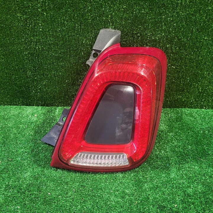 Rückleuchte Fiat 500 52007422 Rechts Rearlight RUK5565659032yy