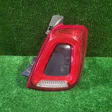 Laden Sie das Bild in den Galerie-Viewer, Rückleuchte Fiat 500 52007422 Rechts Rearlight RUK5565659032yy