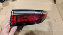 Laden Sie das Bild in den Galerie-Viewer, Rückleuchte Renault Megane E-Tech 265505540R Rechts Rearlight RUK5571597486ep