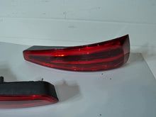 Laden Sie das Bild in den Galerie-Viewer, Rückleuchte Audi Q3 8U0945094A 8U0945093A Ein Satz Rearlight RUK5597887087vr