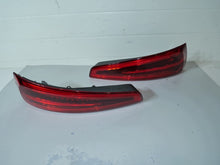 Laden Sie das Bild in den Galerie-Viewer, Rückleuchte Audi Q3 8U0945094A 8U0945093A Ein Satz Rearlight RUK5597887087vr