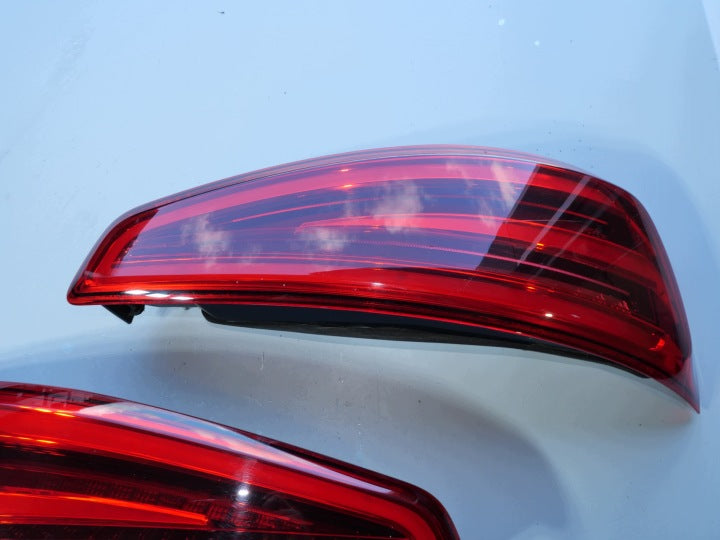 Rückleuchte Audi Q3 8U0945094A 8U0945093A Ein Satz Rearlight RUK5597887087vr