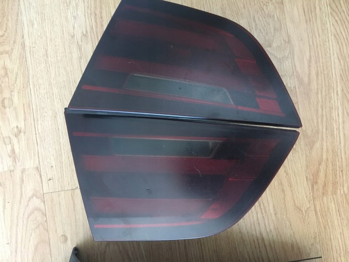 Rückleuchte BMW F34 7286034 Ein Satz Rearlight RUK5610765073fh