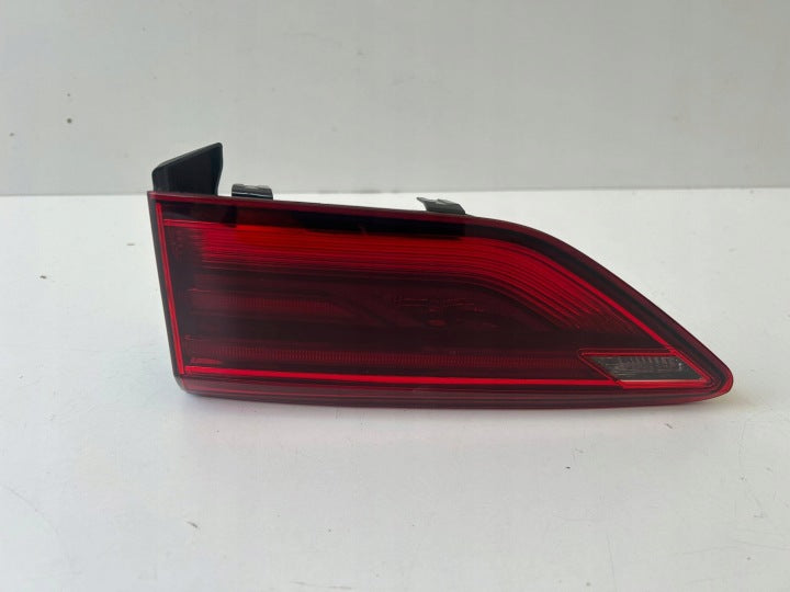 Rückleuchte VW Golf VIII 5H0945094C Rechts Rearlight RUK5626104269fy