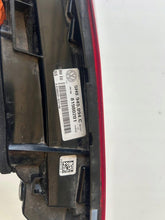 Laden Sie das Bild in den Galerie-Viewer, Rückleuchte VW Golf VIII 5H0945094C Rechts Rearlight RUK5626104269fy