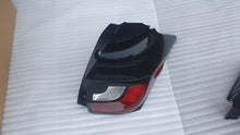 Laden Sie das Bild in den Galerie-Viewer, Rückleuchte Toyota 4 Yaris Rechts Rearlight RUK5628800555at