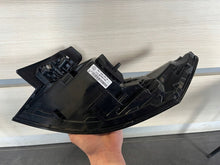 Laden Sie das Bild in den Galerie-Viewer, Rückleuchte VW Arteon 3G7945207B Links Rearlight RUK5643740764xc