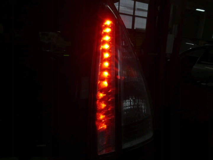 Rückleuchte Mazda 5 1164970 Rechts Rearlight RUK5657776274kq
