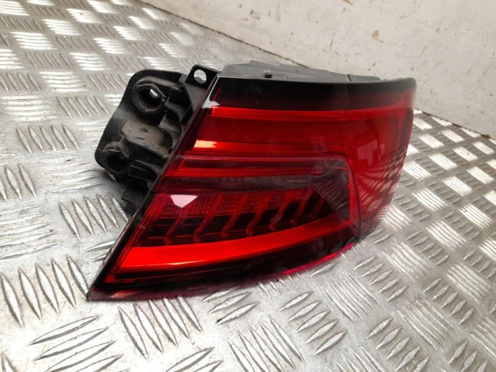 Rückleuchte Audi A5 8W6945092C Rechts Rearlight RUK5671504558zf
