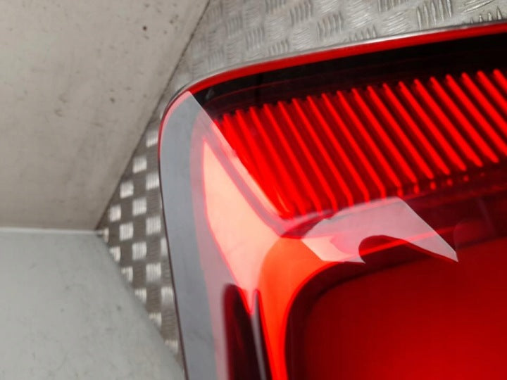 Rückleuchte Audi A5 8W6945092C Rechts Rearlight RUK5671504558zf