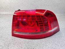Laden Sie das Bild in den Galerie-Viewer, Rückleuchte VW Passat B7 3AF945208B Rechts Rearlight RUK5720889658pu