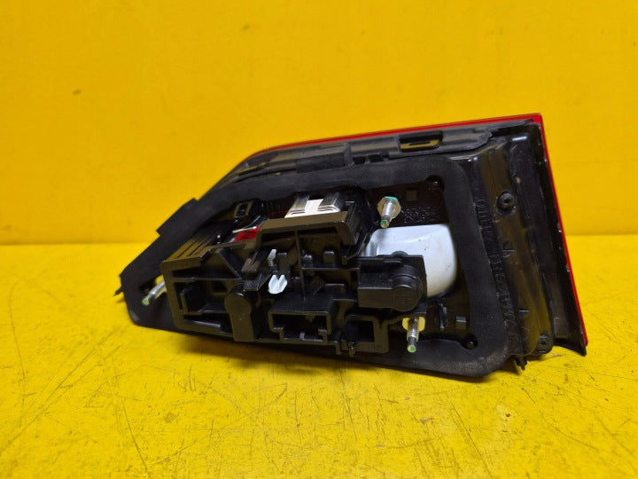 Rückleuchte Audi A3 8V5945094H Rechts Rearlight RUK5767812413ud