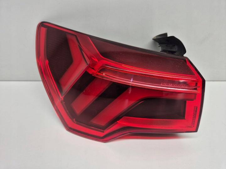 Rückleuchte Audi Q3 83A945091B Links Rearlight RUK5782830036fz