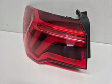 Laden Sie das Bild in den Galerie-Viewer, Rückleuchte Audi Q3 83A945091B Links Rearlight RUK5782830036fz