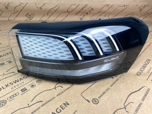 Laden Sie das Bild in den Galerie-Viewer, Rückleuchte VW I 14B945208A LED Rechts Rearlight RUK5819155808rh
