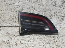 Laden Sie das Bild in den Galerie-Viewer, Rückleuchte Tesla Links Rearlight RUK5825330718hf