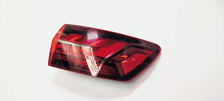Rückleuchte Audi A4 B9 8W9945092AC Rechts Rearlight RUK5887416014ex