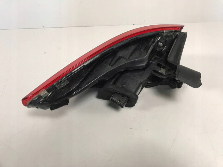 Rückleuchte VW Touareg 760945096 Rechts Rearlight RUK5941342583nu
