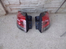 Laden Sie das Bild in den Galerie-Viewer, Rückleuchte Toyota Rav 4 LED Ein Satz Rearlight RUK5971010186zh